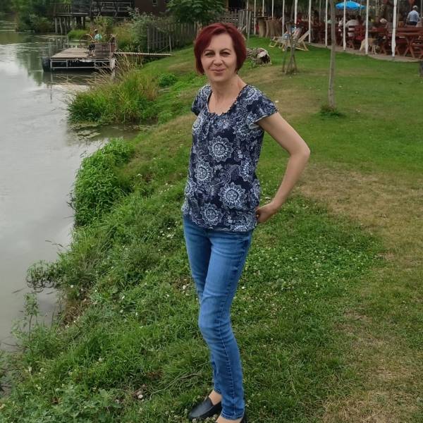 modelka s ID 0102M7QFYG p031