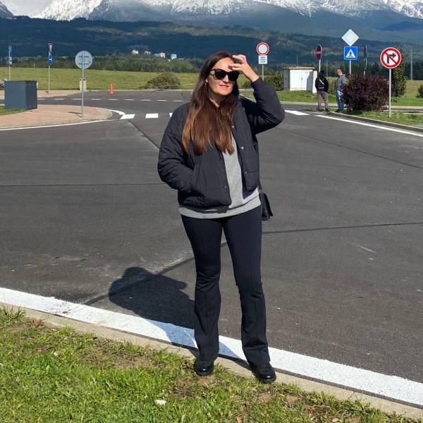 modelka s ID 0102MCCI8V p031