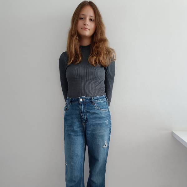 modelka s ID 0102MT5B5P p031