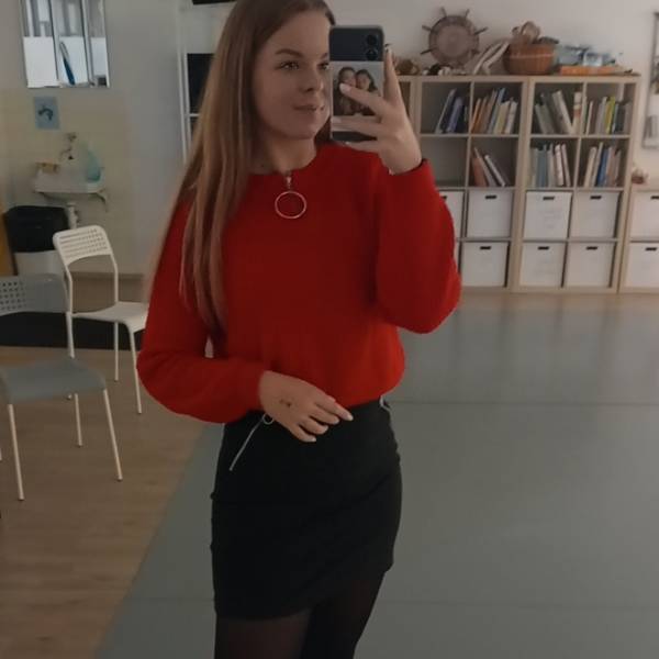 modelka s ID 0102MT7499 p031