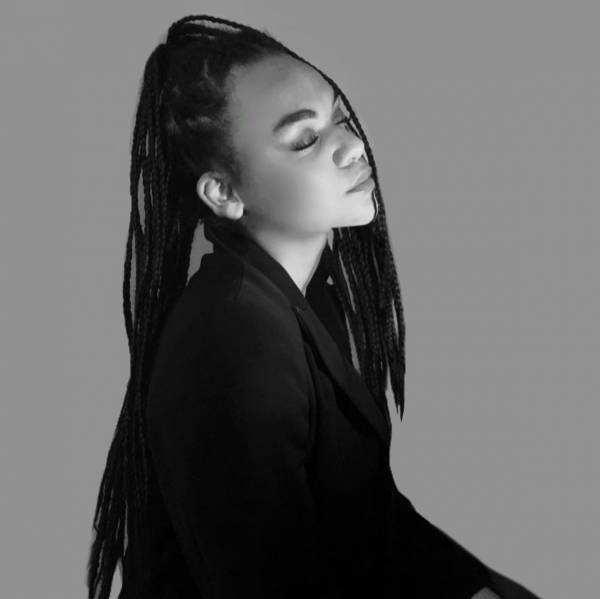 fotografia p013 profilu 0102MU0ZMT