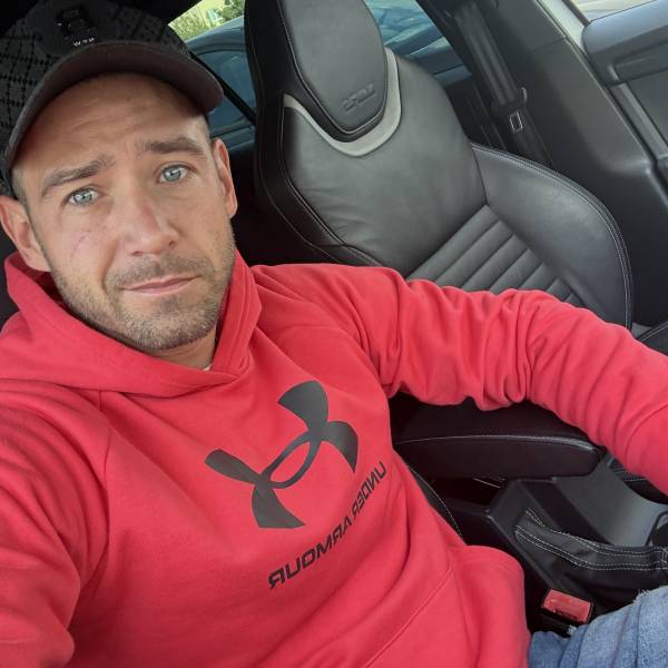 fotografia p013 profilu 0102MXIZG4