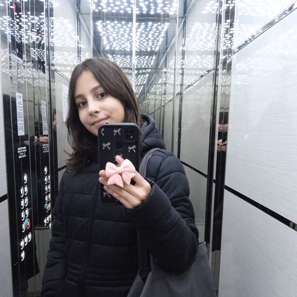 modelka s ID 0102MYXDNL p021