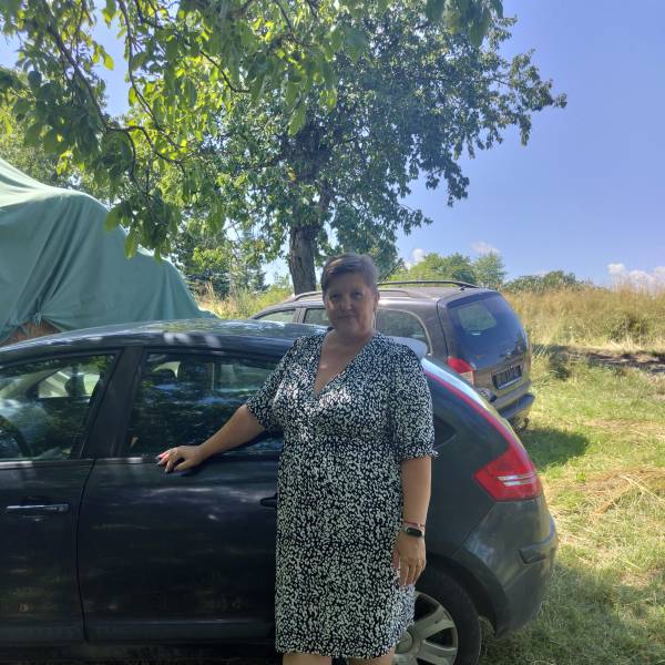 modelka s ID 0102N220EZ p031