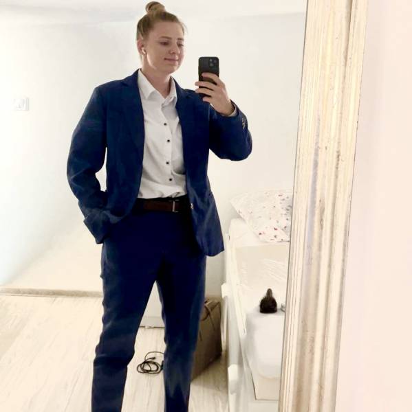 modelka s ID 0102N46FM3 p031