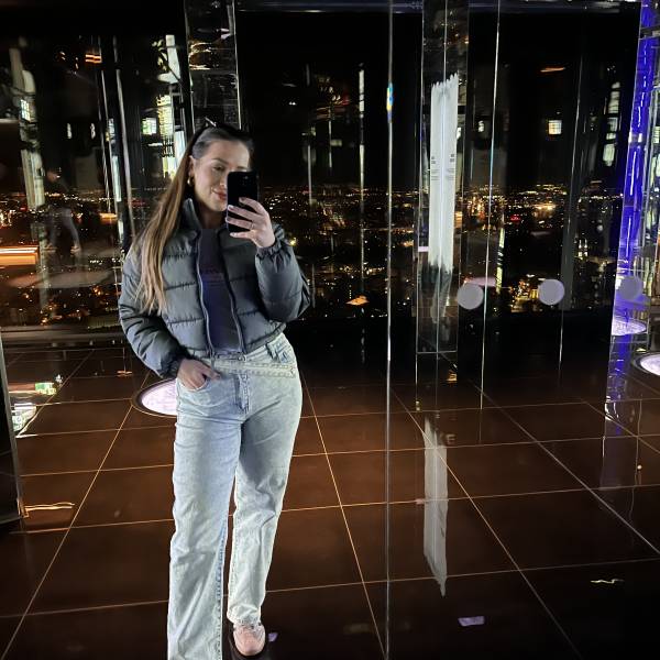 fotografia p015 profilu 0102N7XR7Z