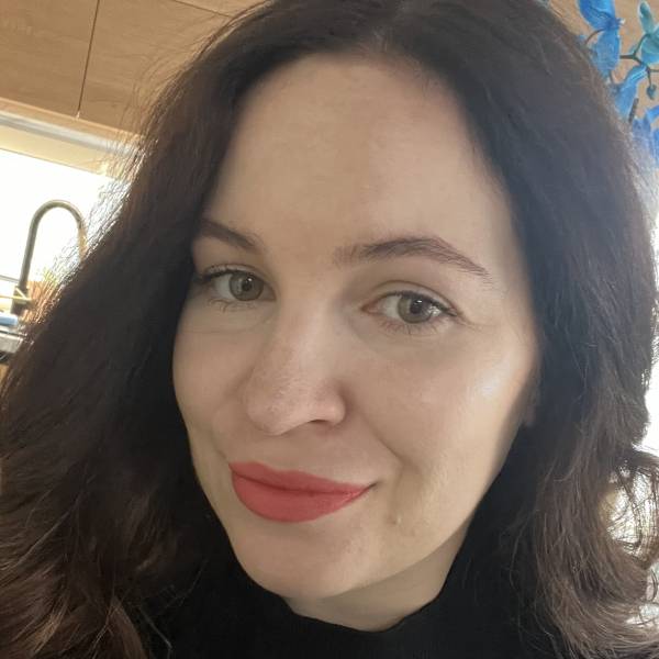 modelka s ID 0102N8ZSS4 p021