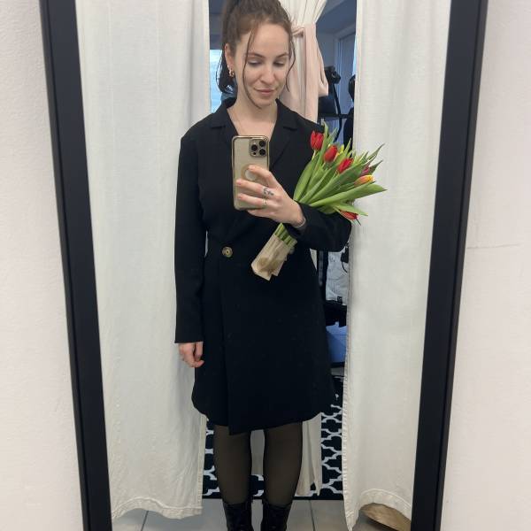 modelka s ID 0102N8ZSS4 p031