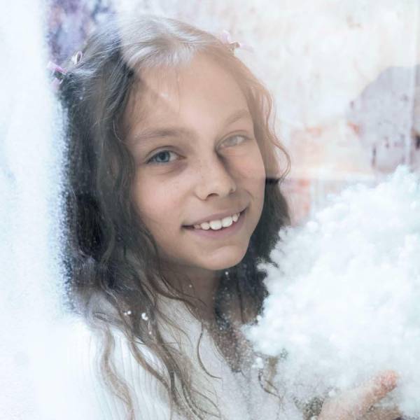 modelka s ID 0102NFDWBB p021