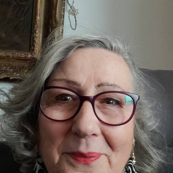 modelka s ID 0102NO0X9R p021