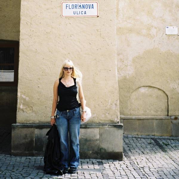 modelka s ID 0102NOL2CJ p031