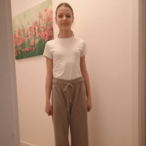 modelka s ID 0102NSHTTY p031