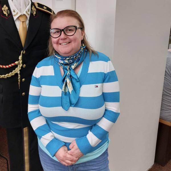 modelka s ID 0102NTZSK0 p021