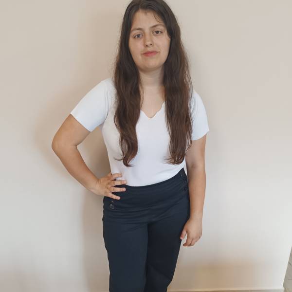 modelka s ID 0102ODUPE8 p031