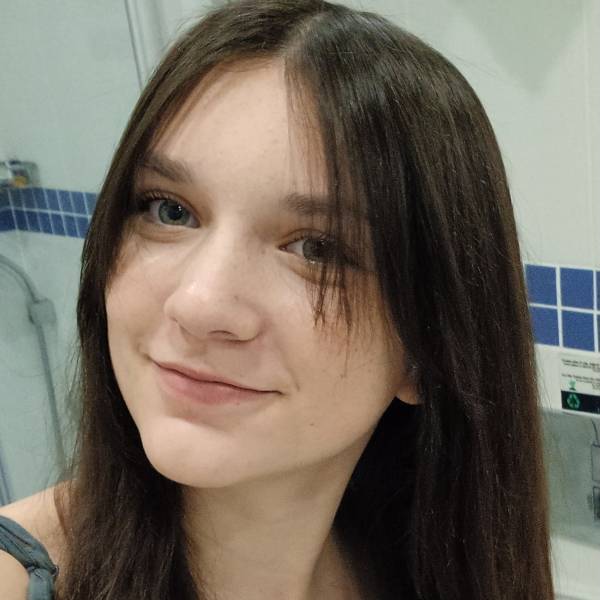 modelka s ID 0102P0JD36 p021