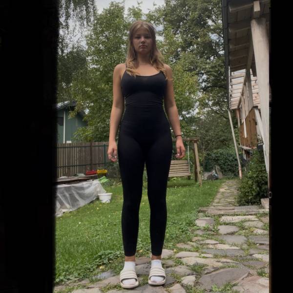 modelka s ID 0102P2EAC5 p031