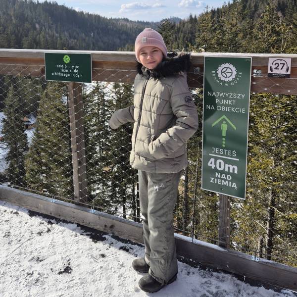 modelka s ID 0102PASCSH p031