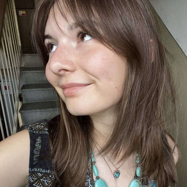 modelka s ID 0102PS7IP9 p021