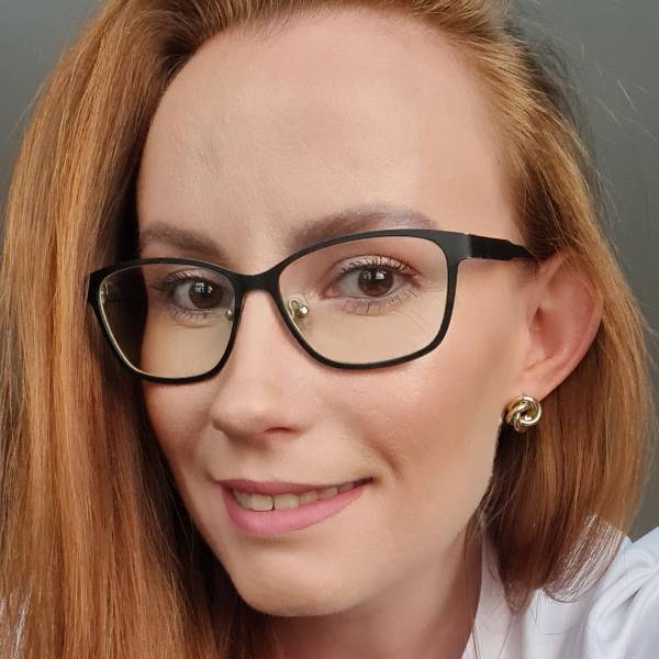 modelka s ID 0102PT3EAA p021