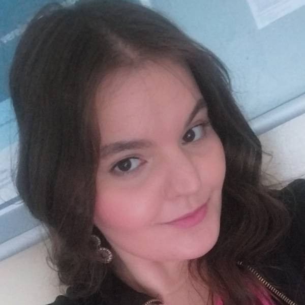 modelka s ID 0102PTPG9M p021