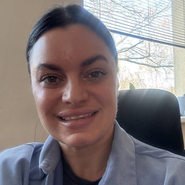 modelka s ID 0102PWO66W p021