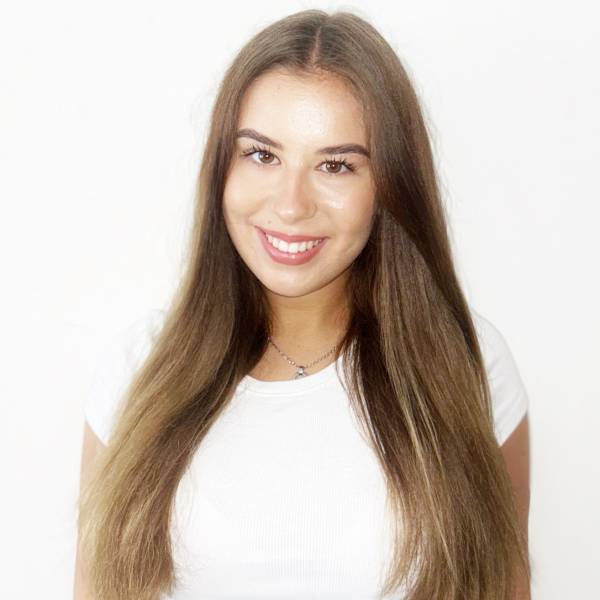 modelka s ID 0102PXAN09 p021