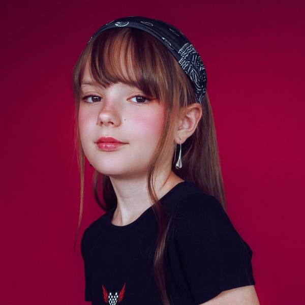 fotografia p012 profilu 0102Q8OL9K