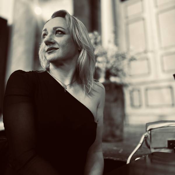 fotografia p012 profilu 0102Q97VOC