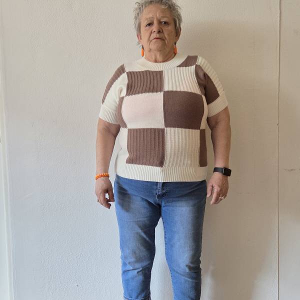 modelka s ID 0102QGJ8PX p031