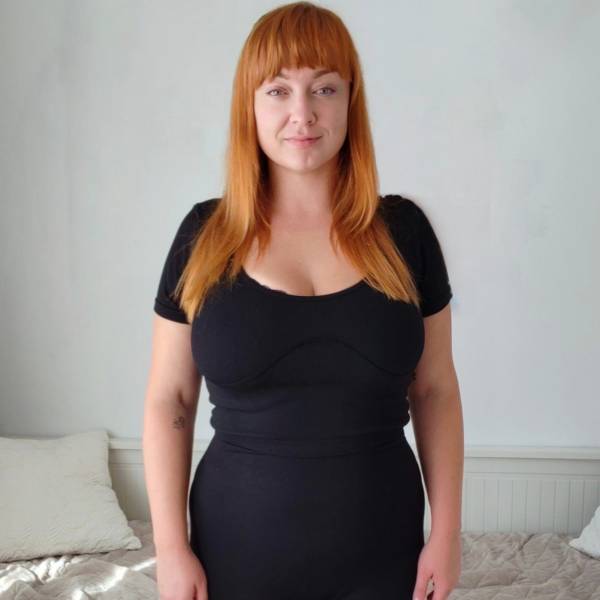 modelka s ID 0102QU48QT p031