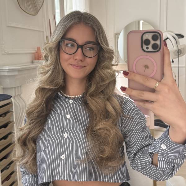 modelka s ID 0102QUZ8U3 p021