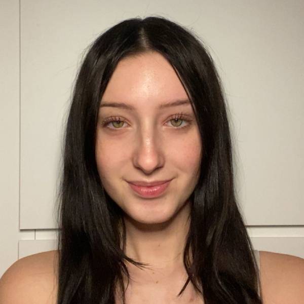 modelka s ID 0102RCI560 p021