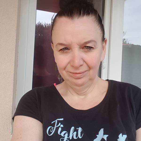 modelka s ID 0102RDJT87 p021