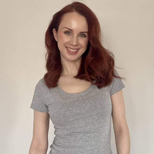 modelka s ID 0102S0DY3H p021