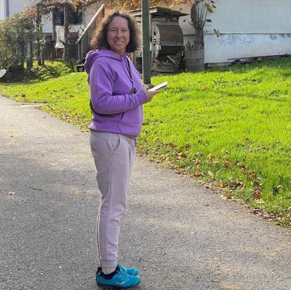 modelka s ID 0102S3ISAZ p031