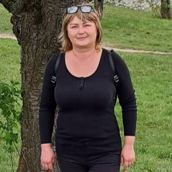 modelka s ID 0102S8U3M7 p031