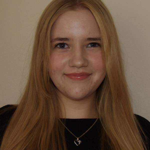 modelka s ID 0102SCFPIT p021