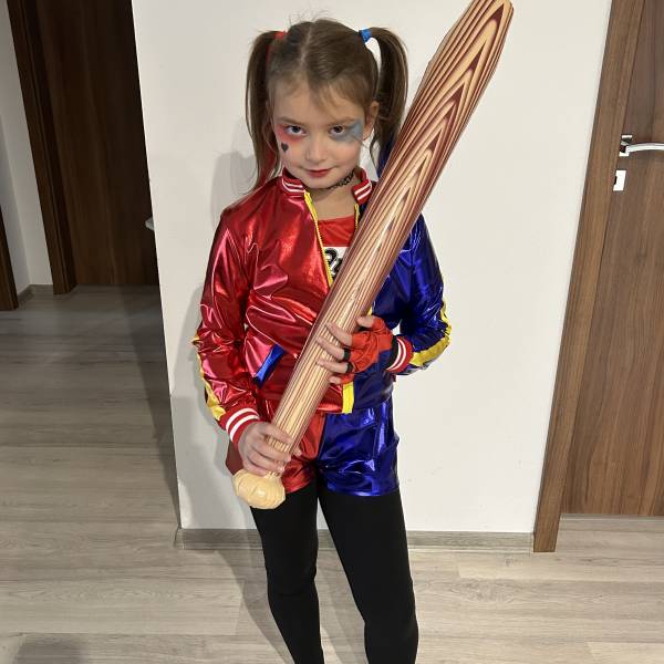 modelka s ID 0102SD4BZM p031