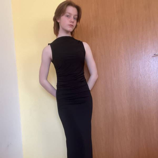 modelka s ID 0102ST6WAQ p031