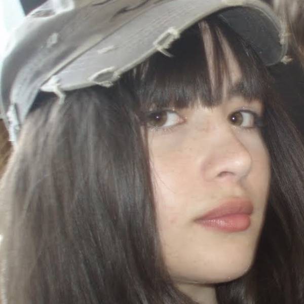 modelka s ID 0102STD6FY p021