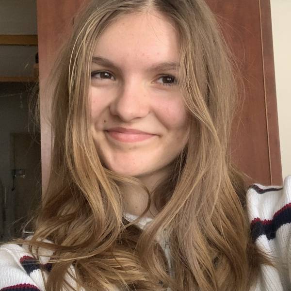 modelka s ID 0102SWEFQR p021