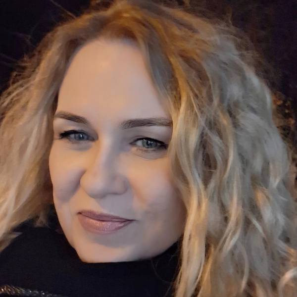 modelka s ID 0102SYQCTQ p021