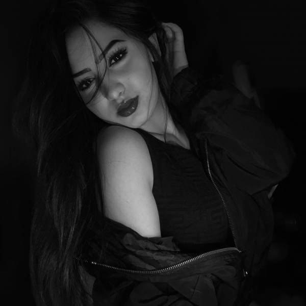 modelka s ID 0102T2KPMX p031