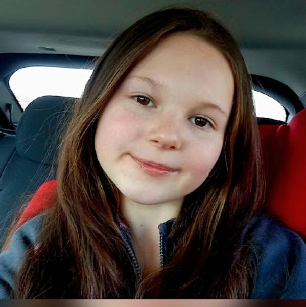 modelka s ID 0102T5NGTO p021