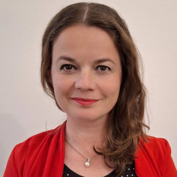 modelka s ID 0102TAGTHA p021