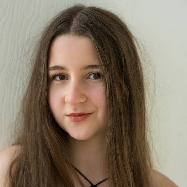 modelka s ID 0102TF30KE p021