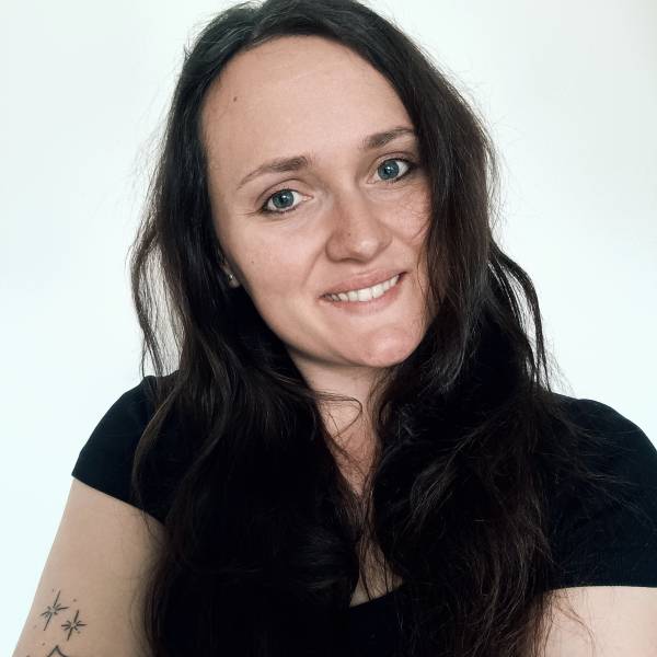 modelka s ID 0102TG4E6A p021