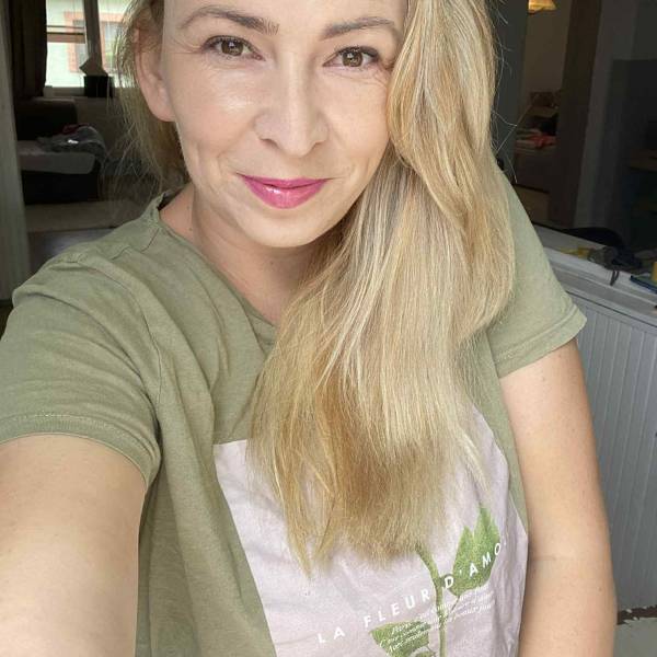 modelka s ID 0102TG8413 p031