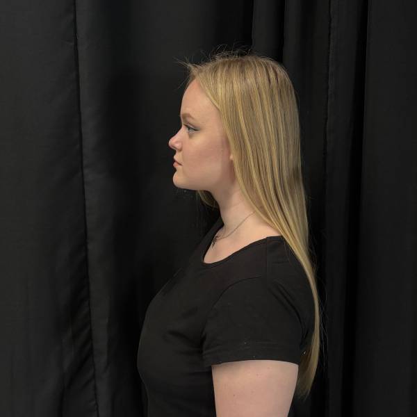 modelka s ID 0102TIDC75 p021