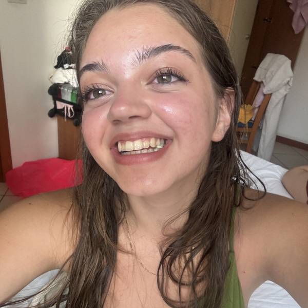 modelka s ID 0102TIVPYQ p021